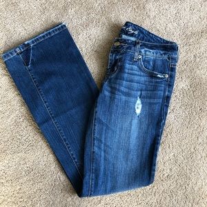 American Eagle favorite boyfriend jean size4 long